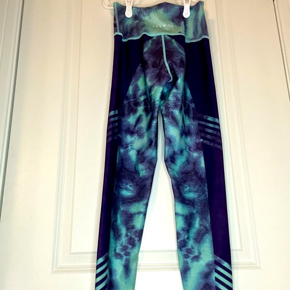 Workout Leggings - Picture 1 of 6